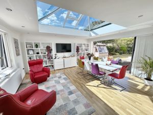Dining Room- click for photo gallery